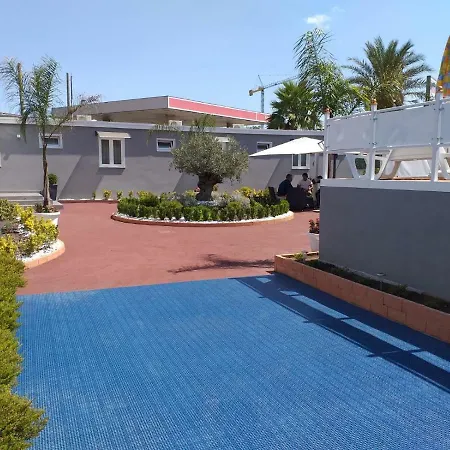 L'incanto Πανσιόν 3*